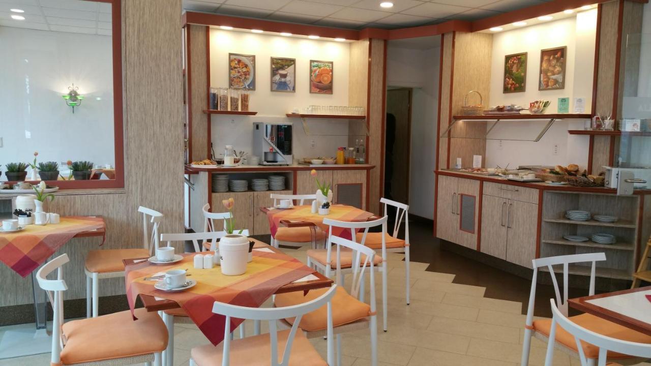Hotel Alpha Нюрнберг Экстерьер фото